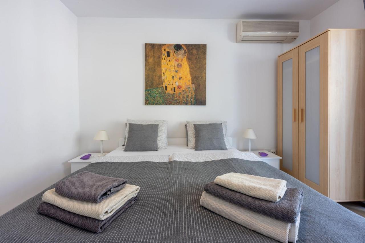 Apartment Vito Njivice Kültér fotó
